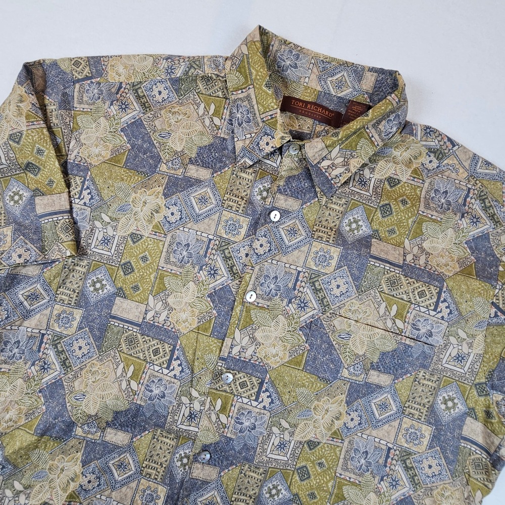 Tori Richard Honolulu Mens Large‎ Cotton Hawaiian Shirt Patchwork Floral Blue
